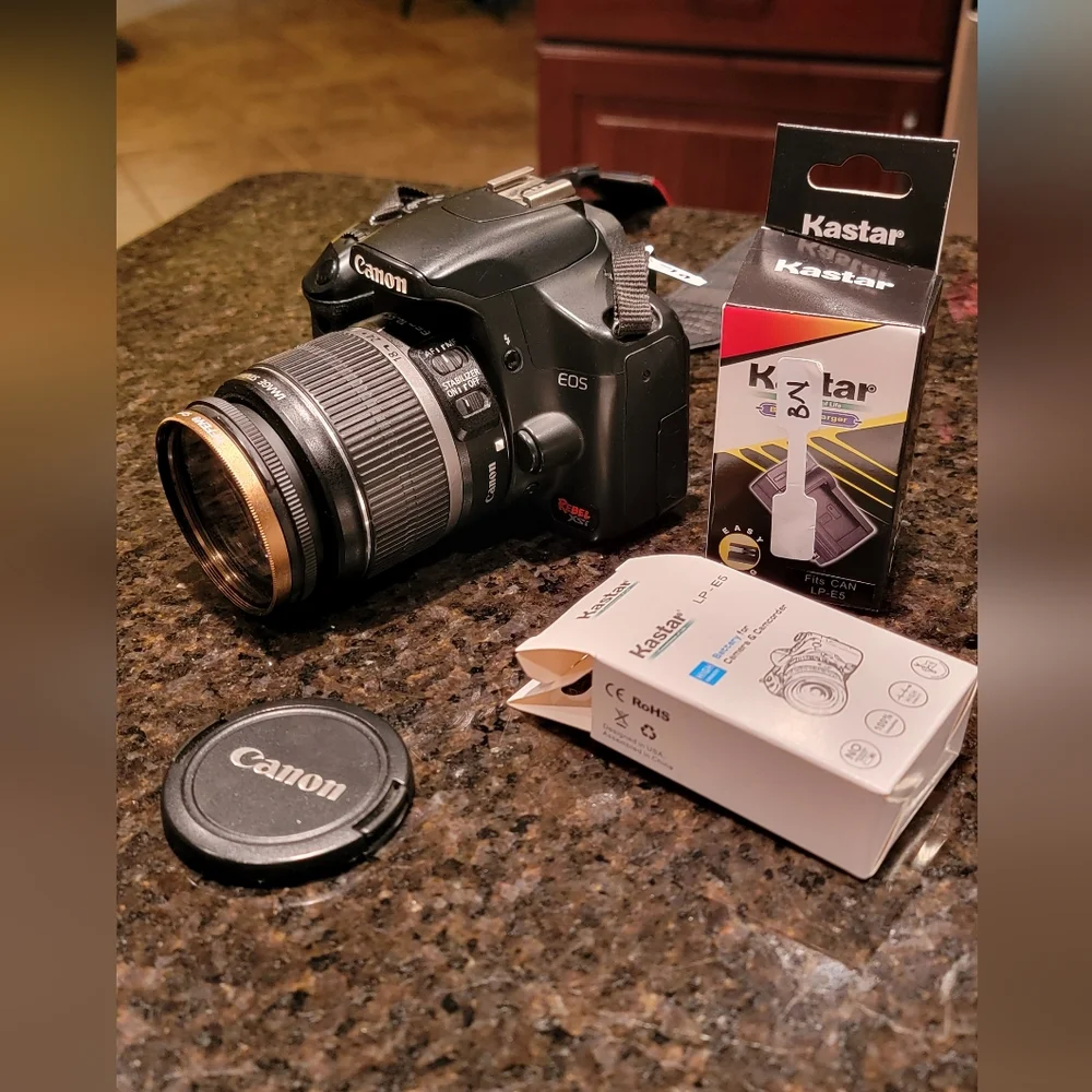 CANON Eos Rebel DSLR XSi & 2 Canon Lens